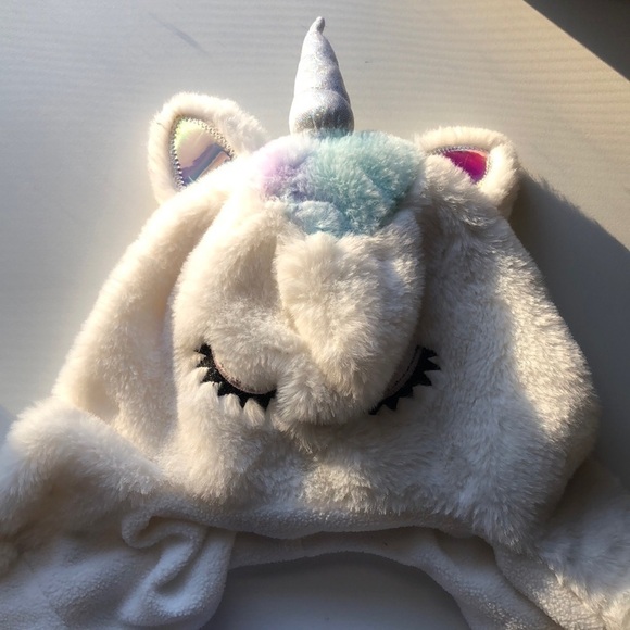 P.s from Aeropostale Unicorn hat with hand warmer pocket - Picture 2 of 4
